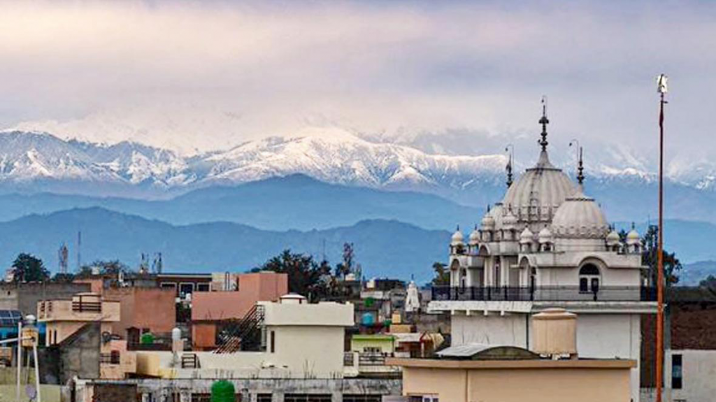 Himalayan range visible 100 miles away