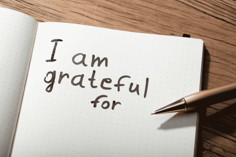 Writing-in-a-gratitude-journal