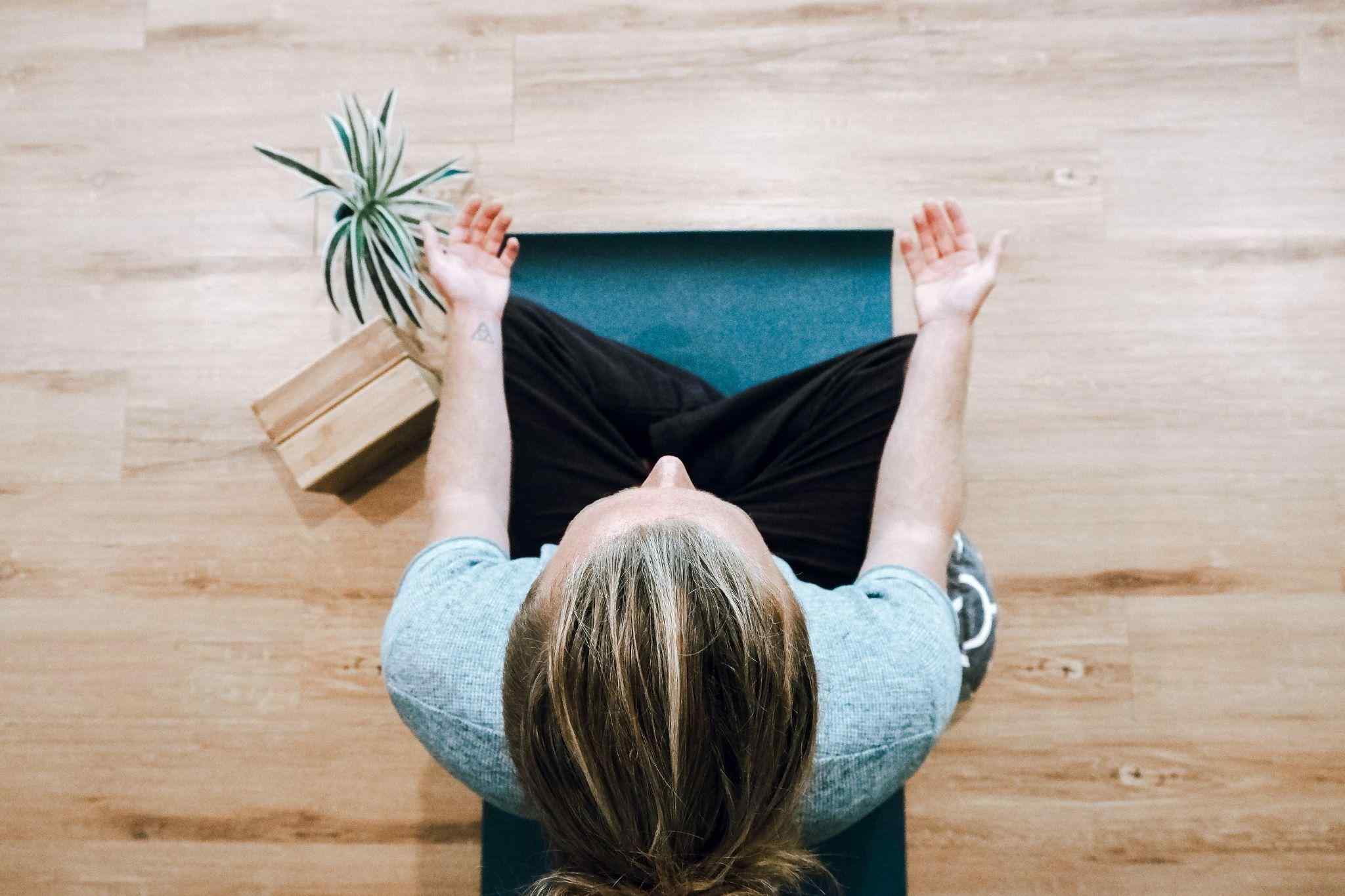 Meditation For Panic Attacks: 10 Meditation Techniques To Help Manage Panic Attacks